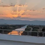 Kunevain Guest House