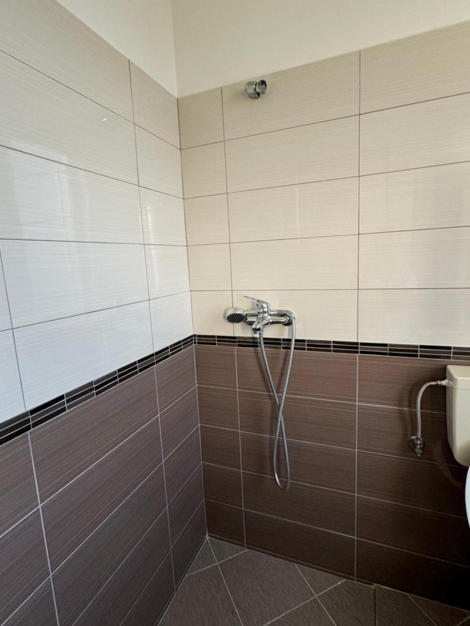 Kunevain Apartament Lezhë